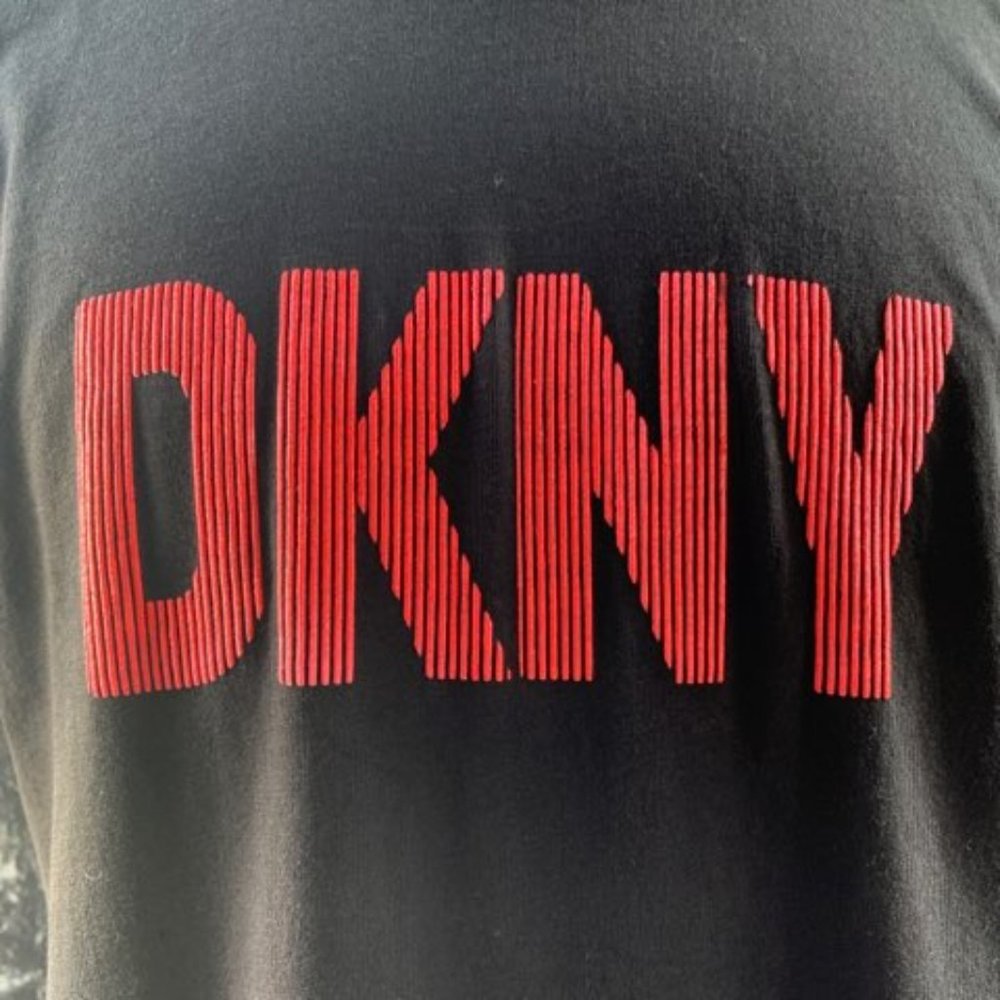 DKNY Puff Logo Printed  T-Shirt - Picture 6 of 7
